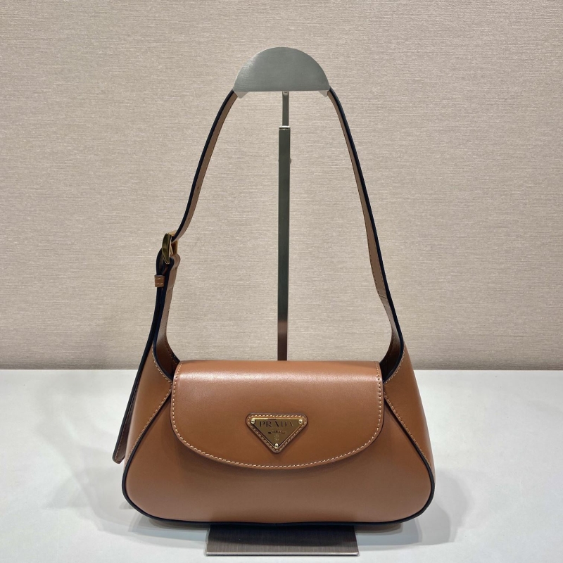 Pra*a hobo bags